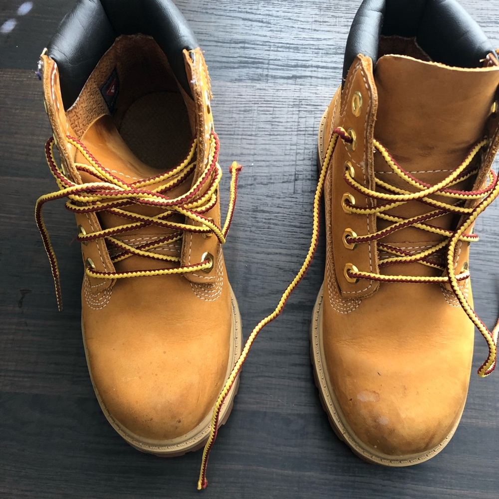 Tan Leather Lace-Up Boots